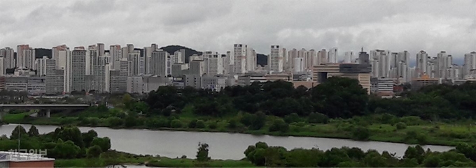 [저작권 한국일보] 세종시 신도심 아파트 전경.