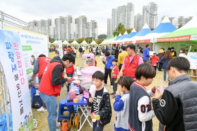 지난해 열린 해운대구 복지박람회 모습. 해운대구 제공