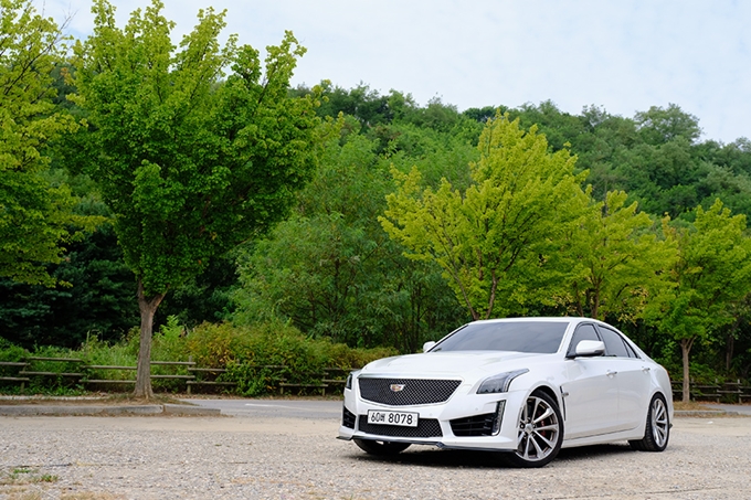 CADILLAC CTS-V (16)