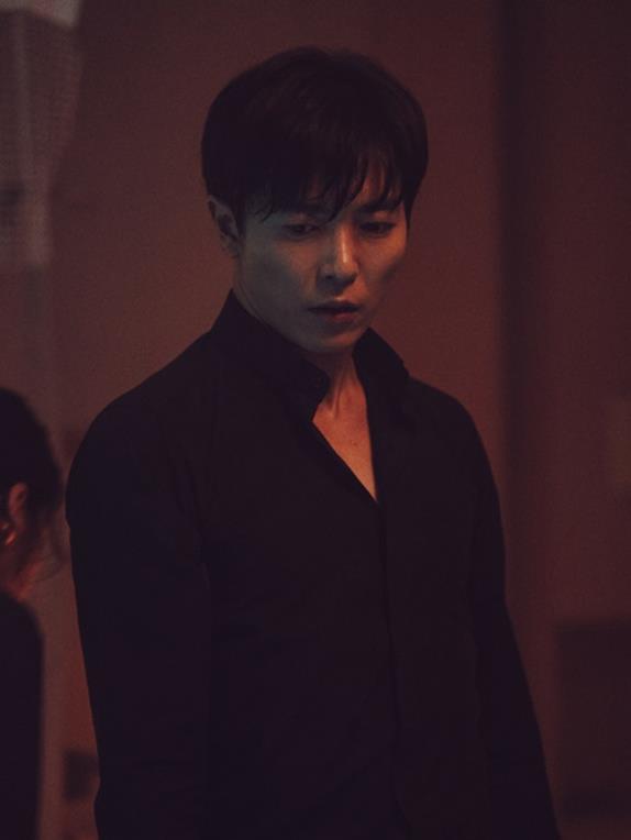 '손더게스트' 김재욱이 놀라운 연기력을 터트렸다. OCN 제공