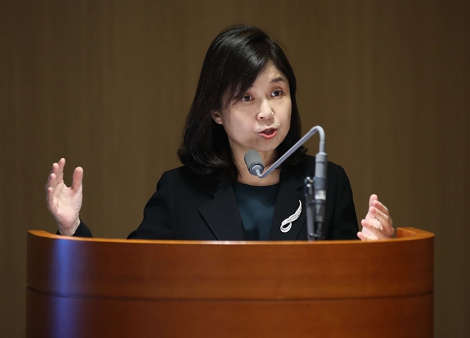 임지원 금융통화위원이 7일 서울 중구 한국은행 본점에서 열린 기자간담회에서 국내 물가와 환율의 관계에 대해 강연하고 있다. 한국은행 제공