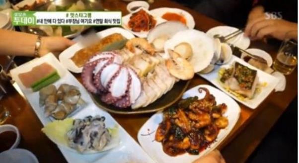 ‘생방송투데이’ 문어해물보쌈 맛집이 눈길을 끈다. SBS 방송 캡처