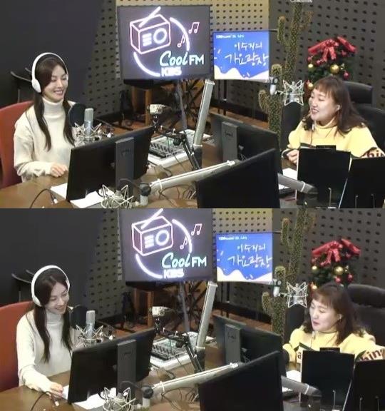 ‘가요광장’ 김소연이 출연했다. KBS 보이는 라디오 제공