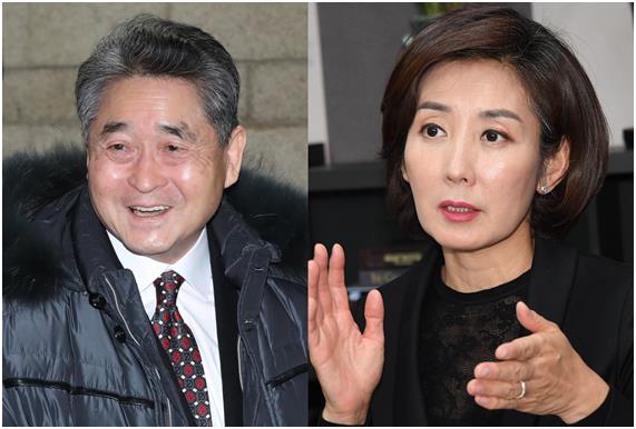 극우 논객 지만원(77)은 5ㆍ18 민주화운동을 ‘북한군이 주도한 폭동’이라 주장한다. 근거는 전혀 없다. 당시 네 살이던 탈북자를 북한군으로 지목했다가 “정신 나간 분” 소리를 들었다. 하태경 바른미래당 의원 표현을 빌리면 ‘꼴통’이요 ‘사기꾼’이다. 이런 지씨가 자신을 5ㆍ18 진상조사위원으로 추천하지 않는다며 나경원 자유한국당 원내대표에게 욕설을 퍼부었다. 한국당은 조사위원 결정을 계속 미루고 있다. 무슨 배경이 있는 걸까.