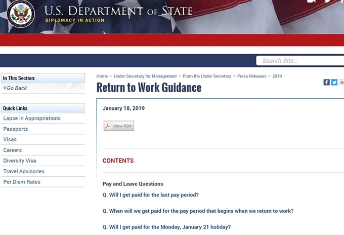 일부 외교관에게 무급상태에서의 직장 복귀를 요청한 미 국무부 설명자료.