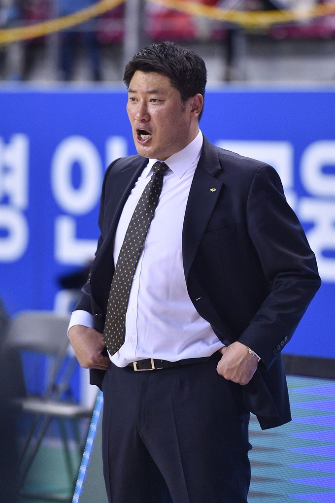 안덕수 감독. WKBL 제공