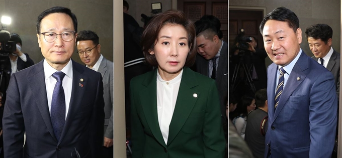 현안 관련 합의점을 찾지 못해 여야의 대치상태가 이어지는 4일, 여야 원내대표들이 국회 정상화를 위한 회동을 하기 위해 국회 본청 운영위원장실로 각각 들어가고 있다. 왼쪽부터 더불어민주당 홍영표 원내대표, 자유한국당 나경원 원내대표, 바른미래당 김관영 원내대표. 연합뉴스