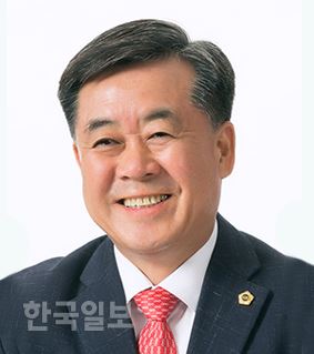 [저작권 한국일보]김희수 경북도의원. 한국일보 자료사진