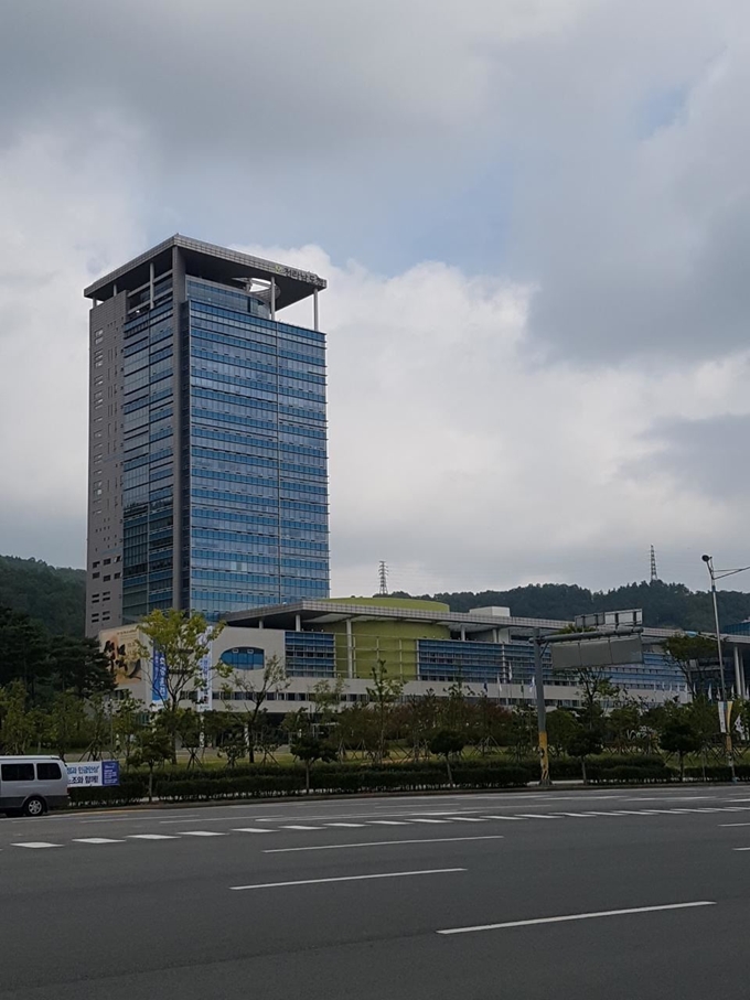 [한국일보 자료사진]전남도청 전경