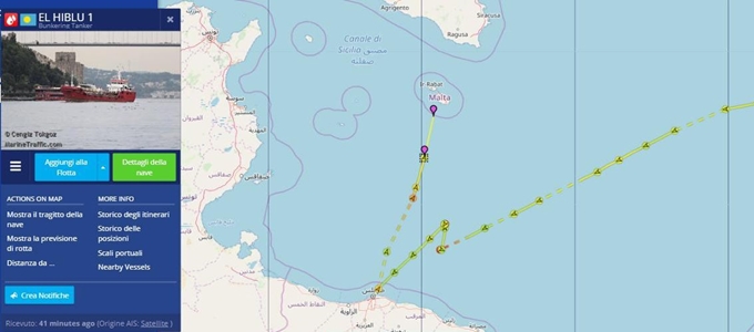 엘히블루 1호의 이동 경로. 리비아 해안에 근접한 뒤 북쪽으로 방향을 틀었다. 트위터 캡처