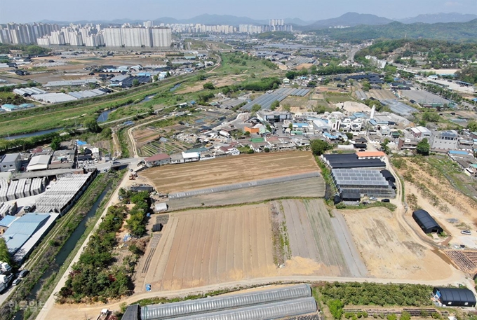 [저작권 한국일보]사진은 정부의 추가 3기 신도시에 포함된 경기 고양 창릉 부지 일대. 서재훈 기자