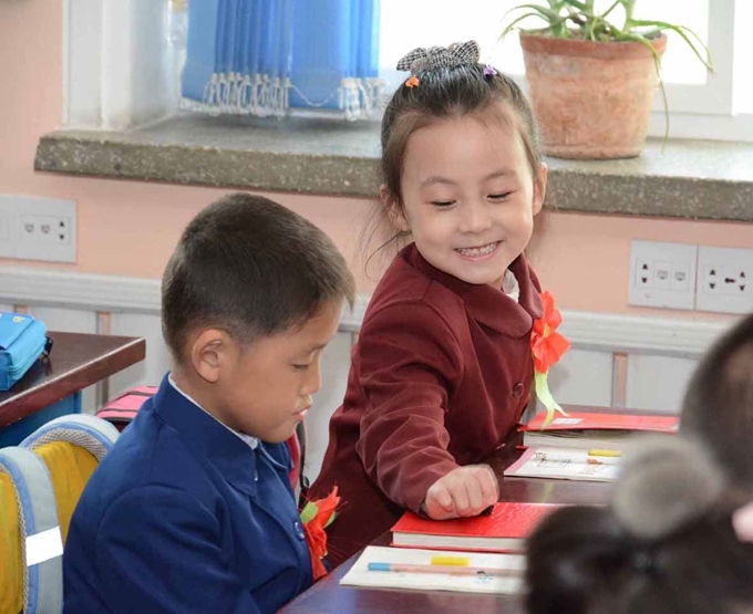 지난 4월 1일 평양 중구역 창전소학교에서 개학식이 열렸다. 2019.5.16 [국내에서만 사용가능. 재배포 금지. 연합뉴스