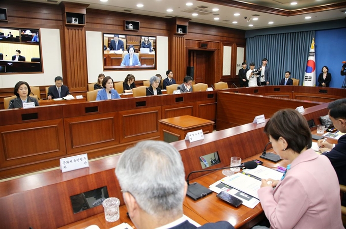 31일 오전 정부서울청사에서 열린 ‘제7차 포용국가 실현을 위한 사회관계장관회의’. 교육부 제공