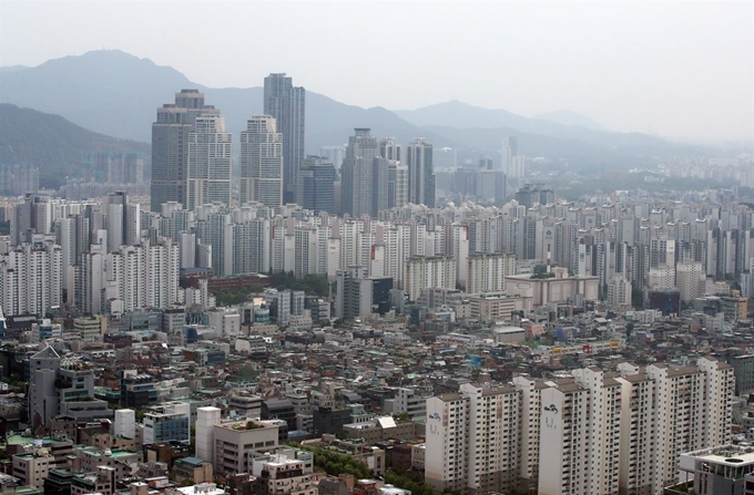 서울 강남구의 아파트 단지 전경. 연합뉴스