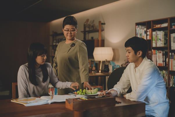 영화 ‘기생충’이 영화제들에 연이어 초청됐다. ‘기생충’ 스틸