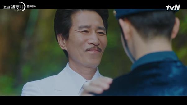 신정근이 tvN ‘호텔 델루나’에서 한을 풀었다. 방송 캡처