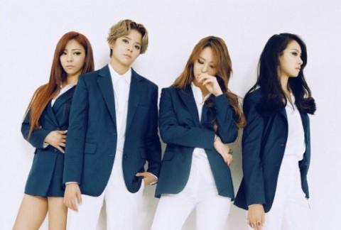 f(x)가 데뷔 10주년을 기념했다. SM엔터테인먼트 제공