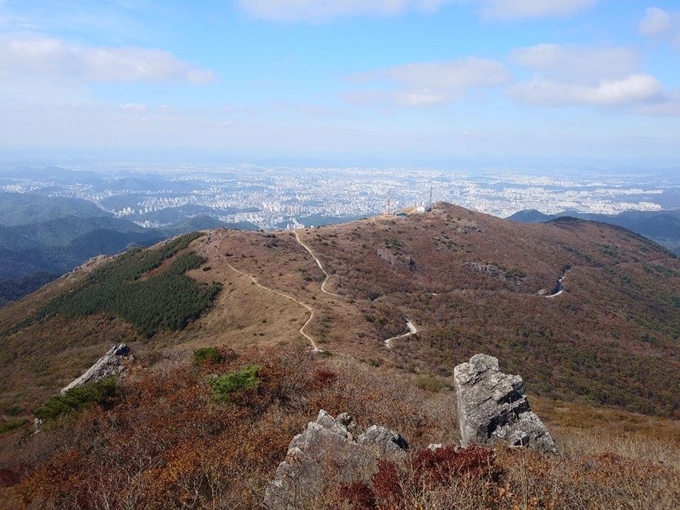 광주 무등산 중봉 일대 전경.