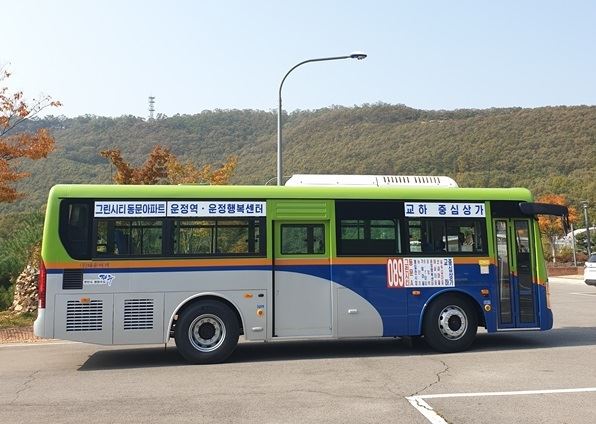 파주 조리읍~운정신도시 구간 운행에 들어간 노선버스. 파주시 제공