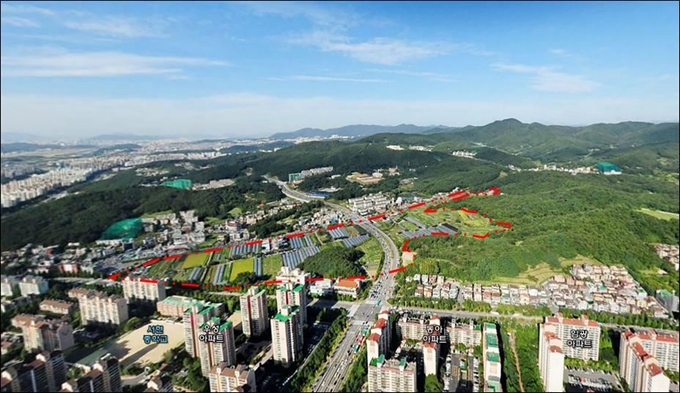 서현역 110번지 개발지구 부지 전경(빨간색 안쪽). 성남시 제공