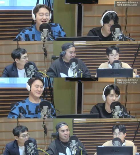 마흔파이브 멤버들이 MBC 표준FM ‘박준형, 정경미의 2시만세’에서 입담을 뽐냈다. 방송 캡처