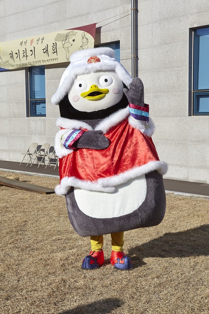 펭수가 정관장 광고를 촬영하고 있다. KGC인삼공사 제공