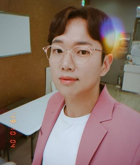 장성규가 ‘2019 MBC 연예대상’ 신인상 수상 소감을 밝혔다.장성규 SNS