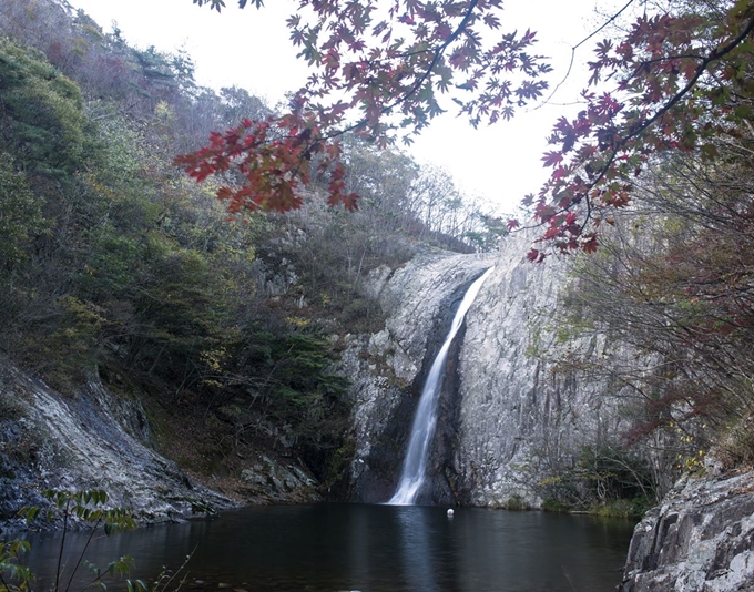 전북 부안군 직소폭포 일원. 문화재청 제공