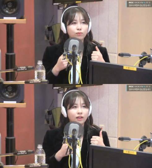 권진아가 MBC FM4U ‘정오의 희망곡 김신영입니다’에서 ‘K팝스타’에 출연하게 된 계기를 밝혔다. 방송 캡처