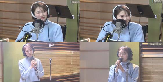 천단비가 MBC 표준FM ‘산들의 별이 빛나는 밤에’에서 노래를 불렀다. 방송 캡처