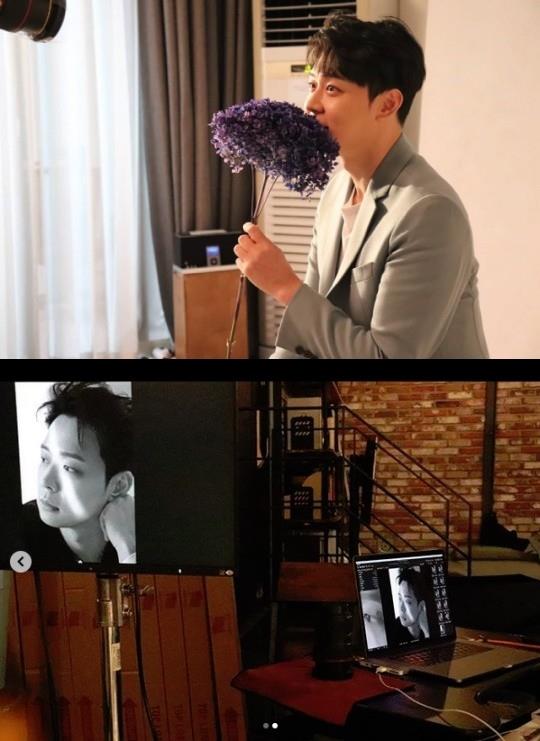 박유천이 연예계 은퇴 선언을 번복하고 활동 재개 의지를 밝혔다. 박유천 SNS