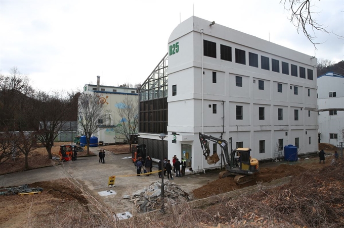 대전 유성구 한국원자력연구원 내 자연증발시설. 지난 30년동안 이곳에서 방사성물질이 방출됐다는 사실이 드러났다. 원자력연 제공