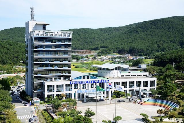 부산 기장군청 전경.