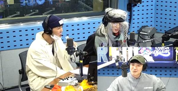 송민호(왼쪽)와 강승윤이 SBS 파워FM ‘이준의 영스트리트’에서 게스트로 활약했다. 방송 캡처