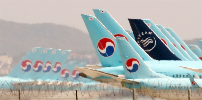 24일 인천국제공항 주기장의 대한항공 여객기. 연합뉴스