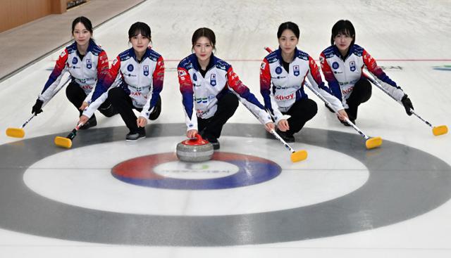 컬링 전문가와 팬들의 뜨거운 찬사