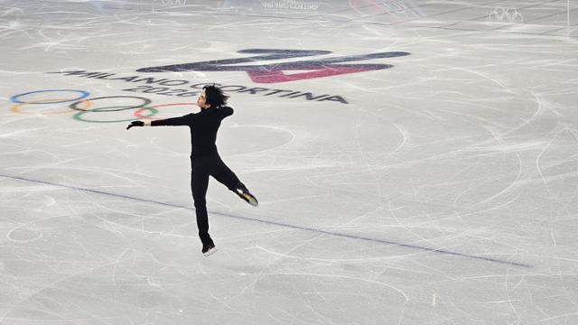 한국일보 보도 이미지: 차준환 공식 훈련