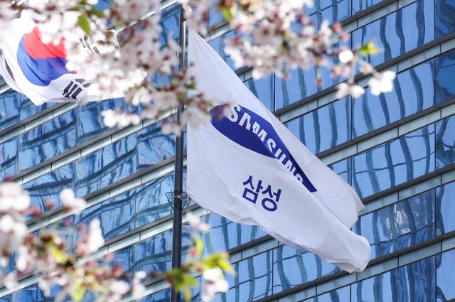 기업史 새로 쓴 삼성전자, 매출 133조·영업이익 57.2조