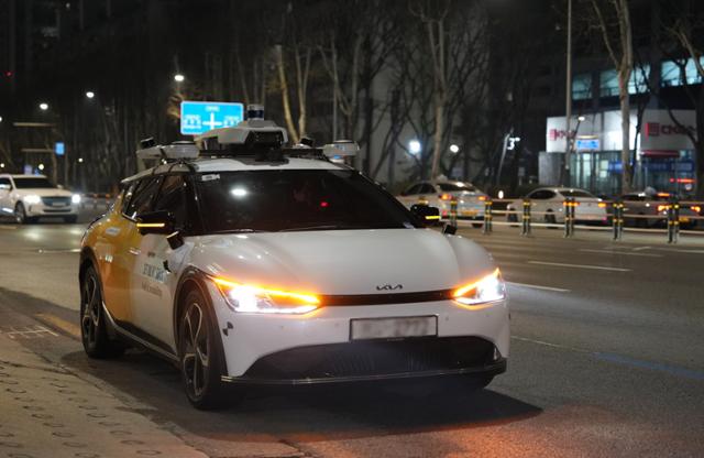 글로벌 격전 예고하는 국내 로보택시[최연진의 IT 프리즘] - 뉴스 썸네일 이미지