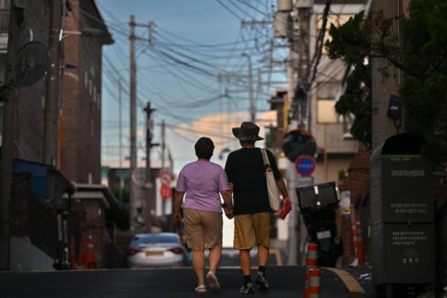 "국민연금에 맡긴 내 치매머니, 원할 때 쓸 수 있나요?" [Q&A] - 뉴스 썸네일 이미지