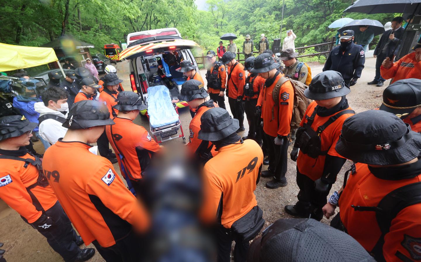 주왕산 사망 초등생 부검도 '추락사 추정'… 시신 유족 인계-지역ㅣ한국일보