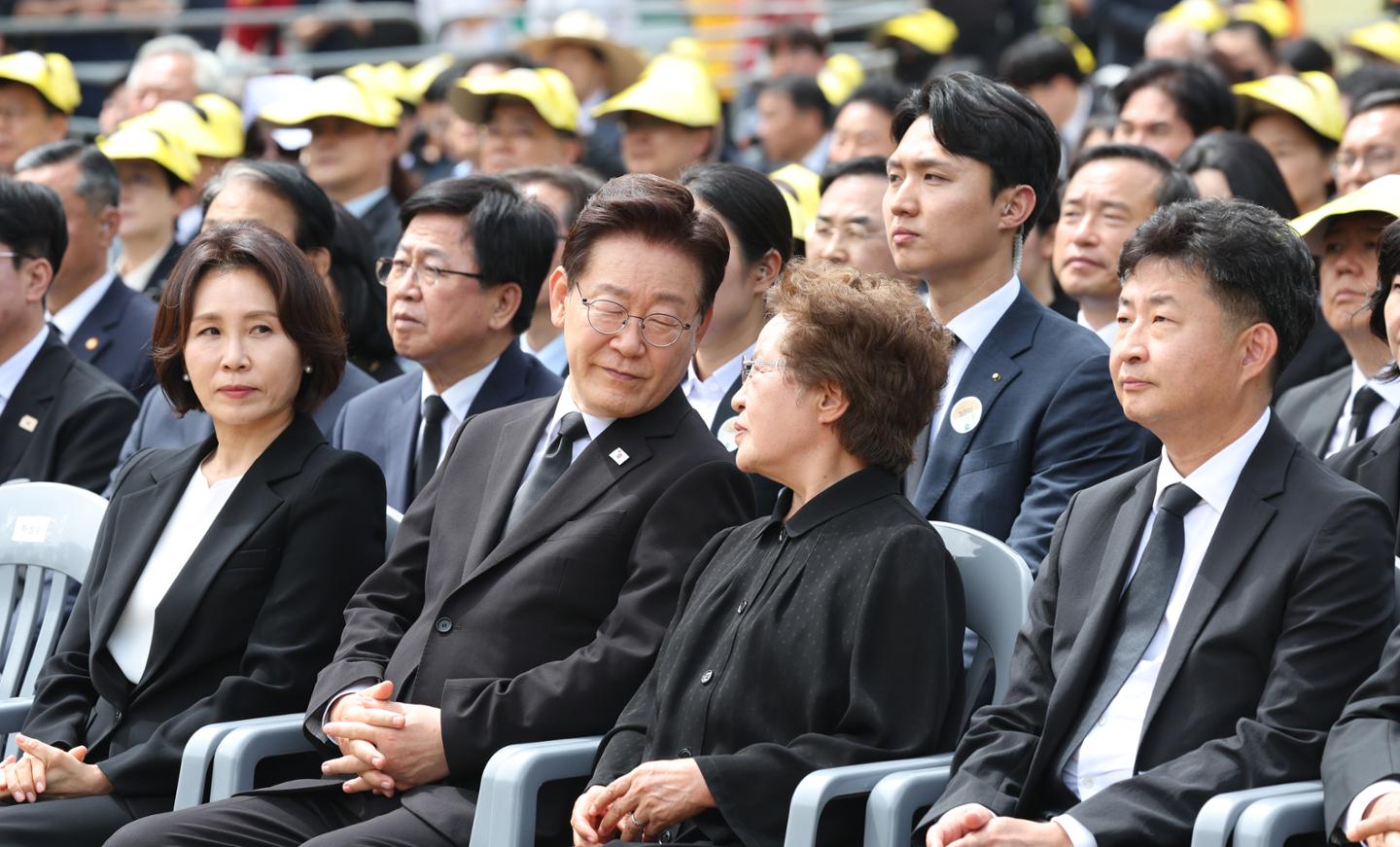 이 대통령 관련 기사