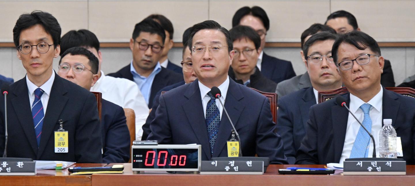 장관 없이 총장 대행에 '친여' 이정현 앉힌 李 대통령…"공소취소 메시지" 해석도-사회ㅣ한국일보