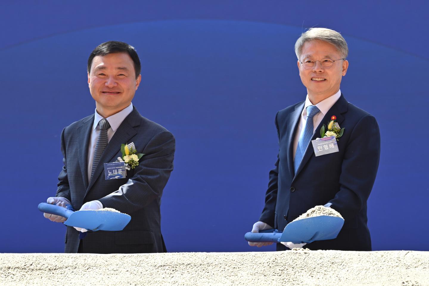 이재용 자택 앞 '성과급 농성'… 노태문 사장, 결국 DX 전직원 만난다-경제ㅣ한국일보