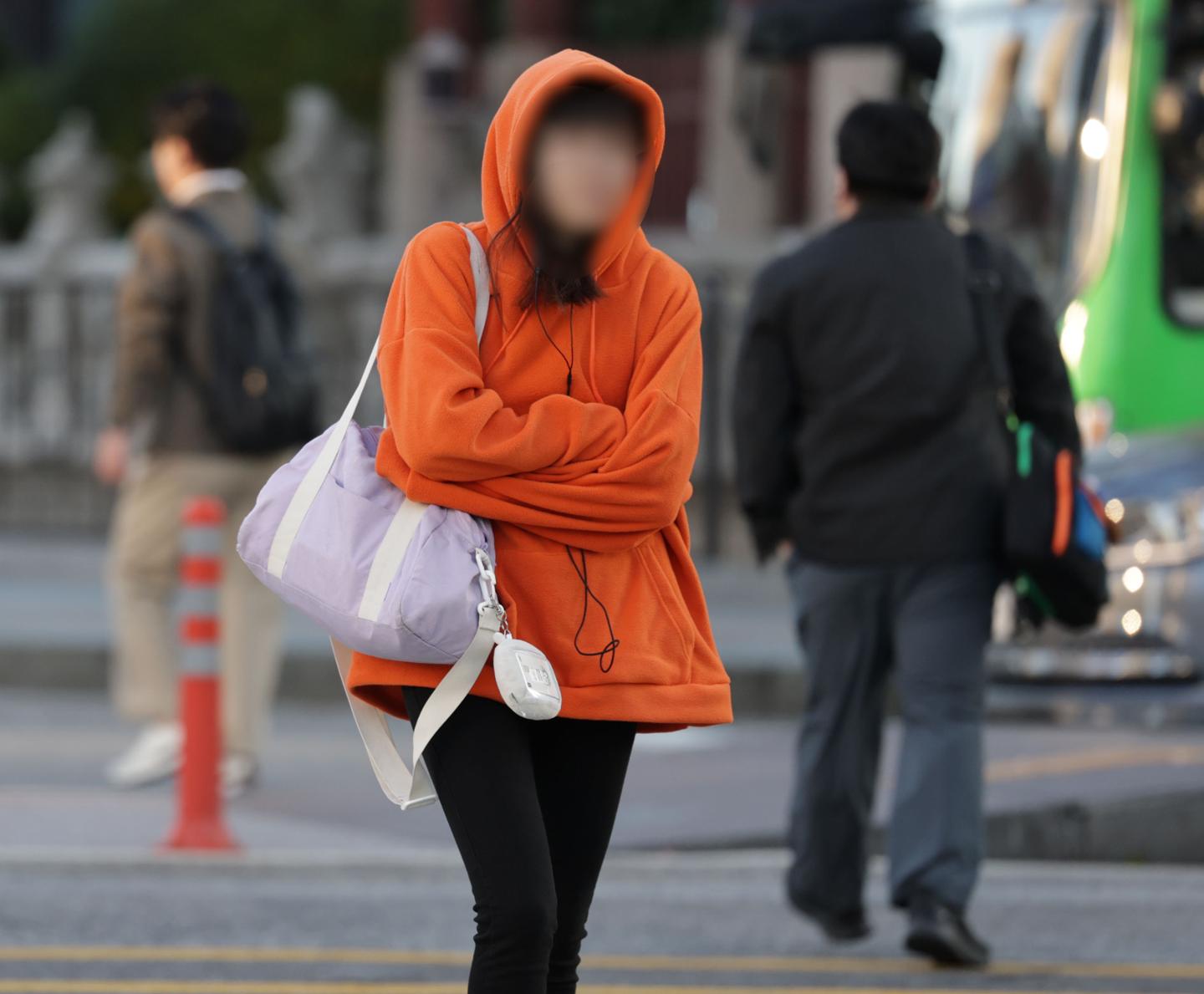 10월에 아침 기온 2도? 21년 만에 가장 빠르고 사나운 한파특보