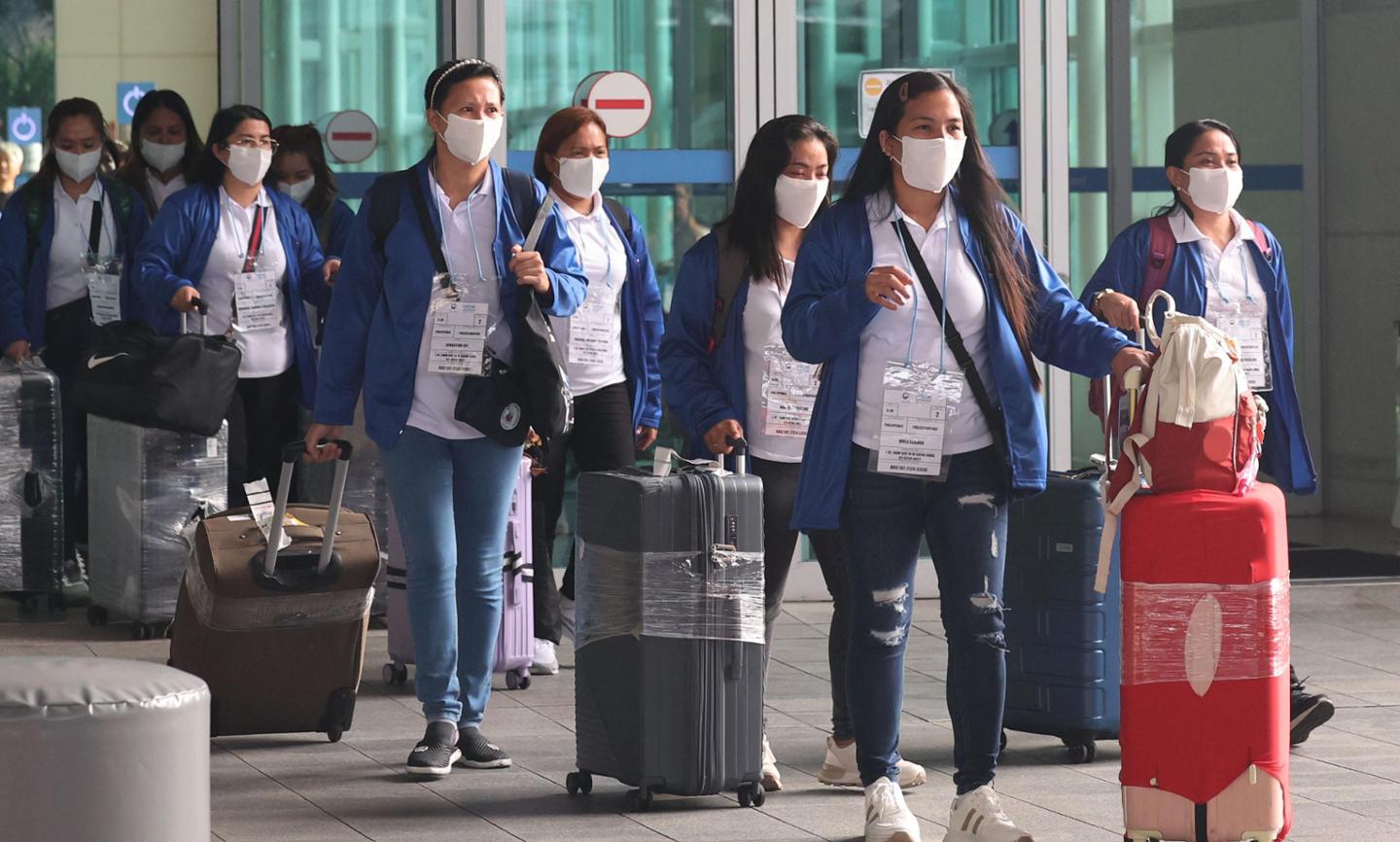 돌봄 구멍 나니 '이주여성'으로 채우는 정부... 성평등부가 나서야 한다 - 뉴스 썸네일 이미지