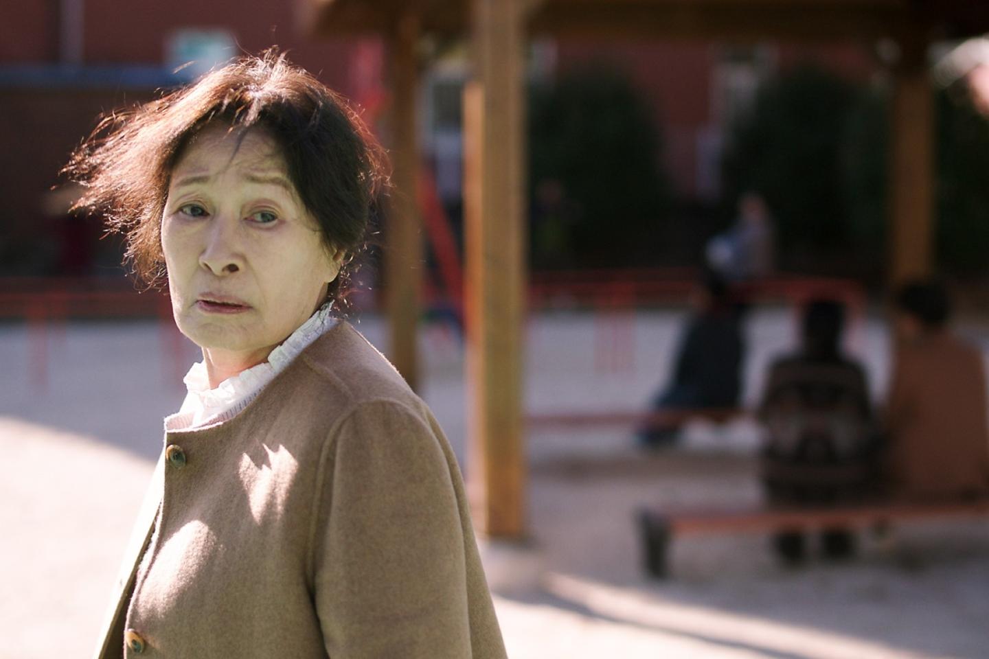 "무서워서 못 해요" 6번 거절했던 85세 김혜자가 스크린 복귀한 이유