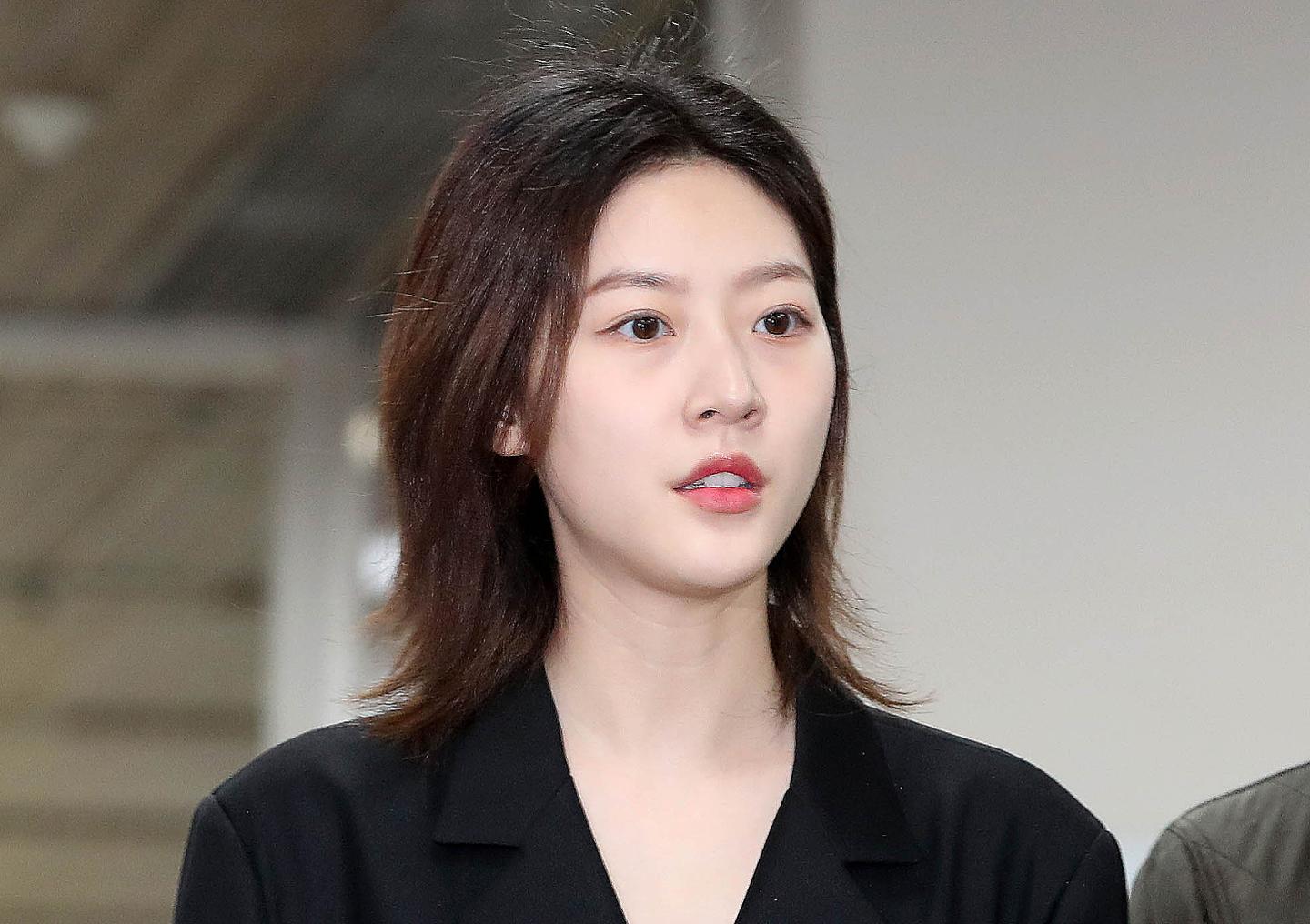 故 김새론 유족, 유튜브 이진호 '명예훼손' 고소… 김수현과 교제 관련 허위 주장 맹폭격