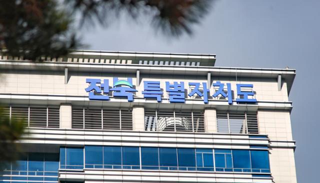 전북도, 폭염철 취약계층 8만 명 '안전 지킴이'… 방문 건강관리 서비스 강화!