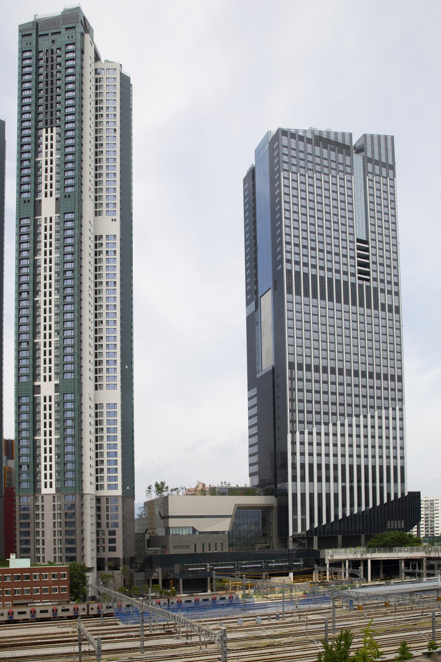 투명한 '건물일체형 태양광발전' 세계 최초 - 뉴스 썸네일 이미지